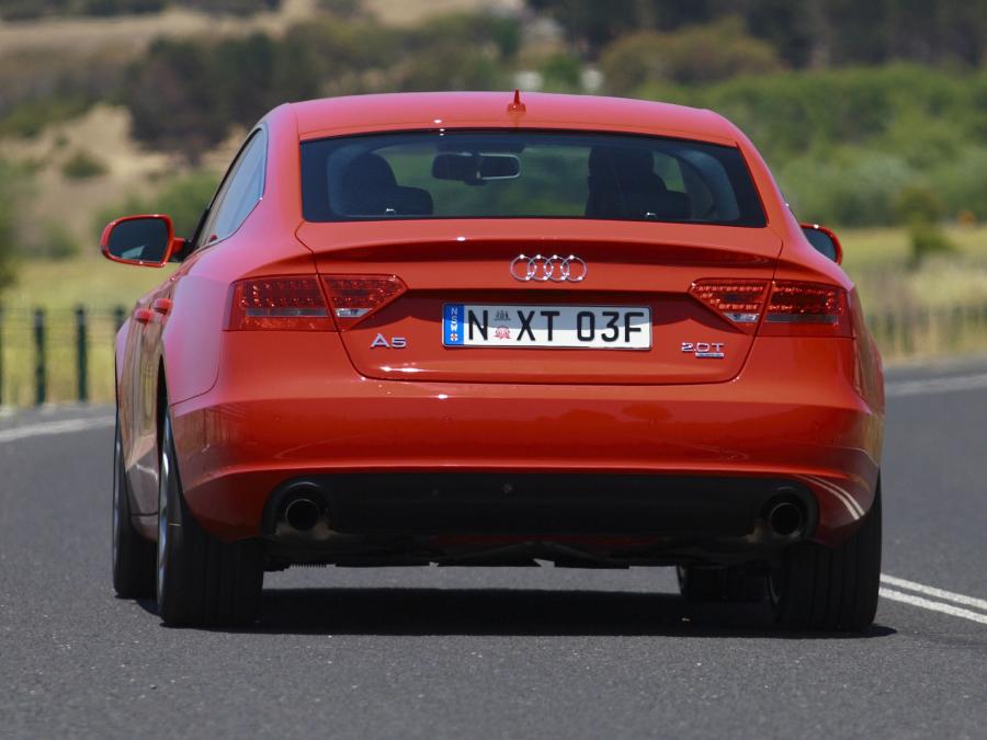  Audi A5 Sportback 2.0T Quattro 2010 года  (AU) (фото 4 из 19)